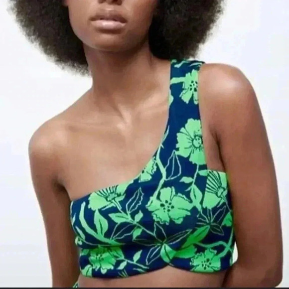 Zara One Shoulder Hawaiian Floral Crop Top Navy Green Size Large New - Picture 1 of 3